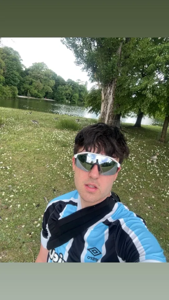 https://app.famworld.com/api/attachments/image/Tdh8ZzgHXpCdVW8dckhl