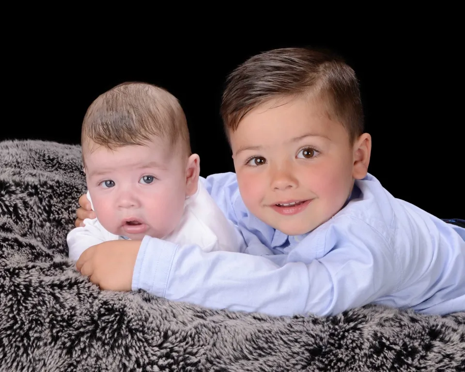 https://app.famworld.com/api/attachments/image/qjVQrkhOzWL4mOoOsuLd