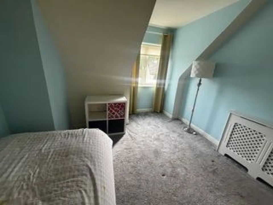 https://app.famworld.com/api/attachments/image/vplXgsbQiJMD6YDuHk6R