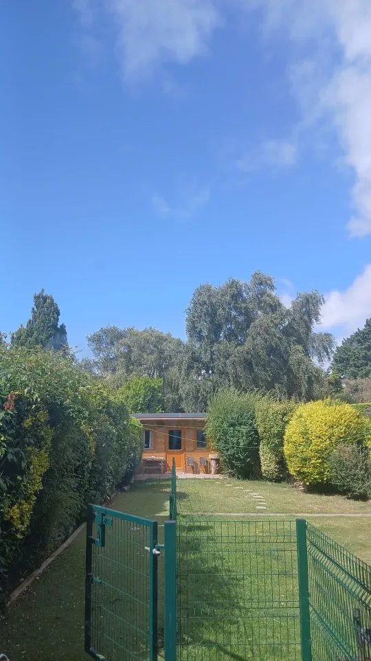 https://app.famworld.com/api/attachments/image/xID4yLBwi0TJ7dKFCYOD