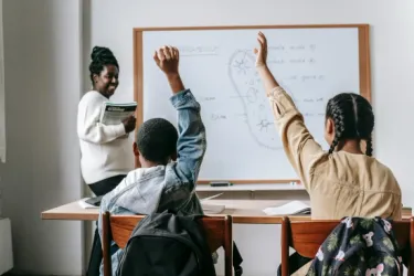 Ospita uno studente: un&#39;esperienza gratificante che arricchisce la vita