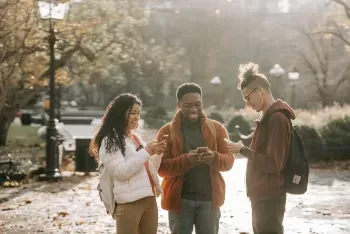 Conseils pour vaincre la timidité pendant les vacances en anglais