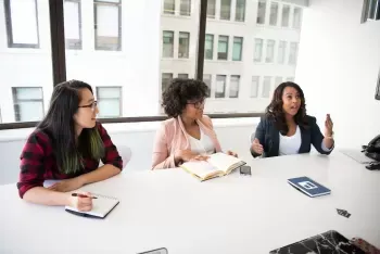 Promover la alternancia de idiomas