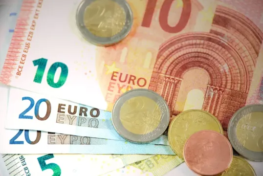 Conversor de divisas en Francia: tipo de cambio en tiempo real