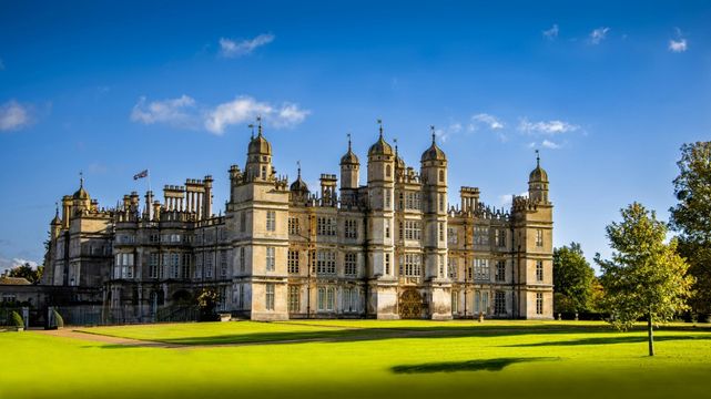 英国王室：历史、传统和演变 爱尔兰寄宿家庭 - 与爱尔兰寄宿家庭一起生活 - 都柏林寄宿家庭 | Famworld